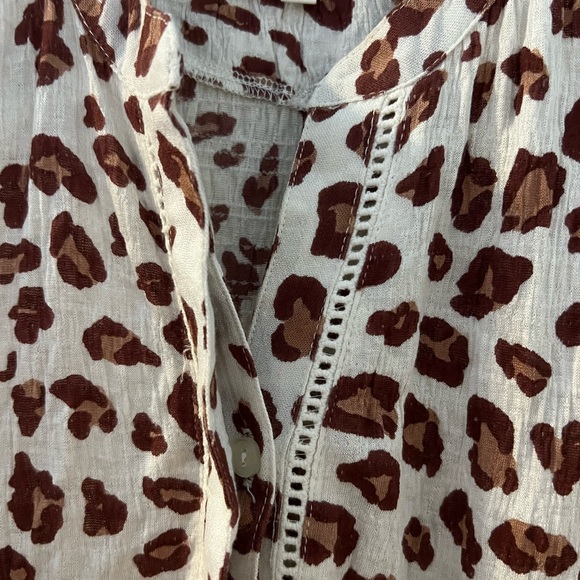 Anthropologie animal print tunic style button down shirt sleeveless flowy - Picture 7 of 13